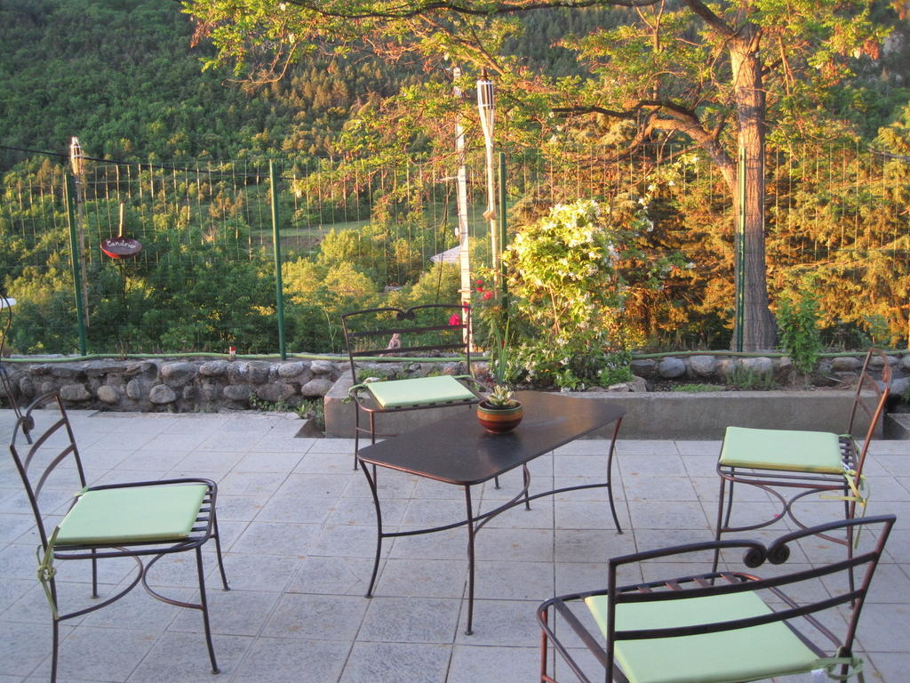 La Trobada Hotel Escaro Buitenkant foto